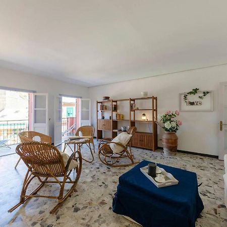 Joivy Spacious 2 Bedroom Apt With Terrace At The Heart Of The Vernazza Exterior foto