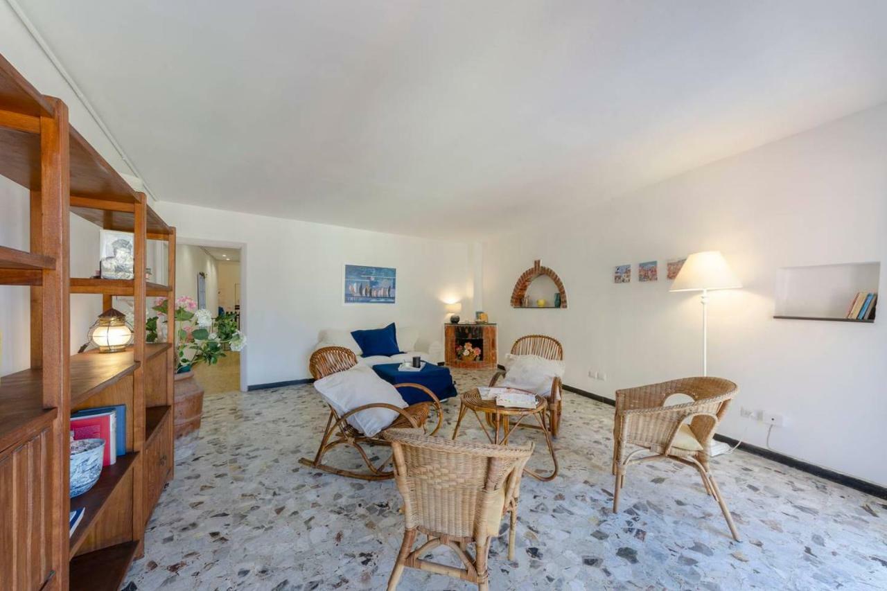 Joivy Spacious 2 Bedroom Apt With Terrace At The Heart Of The Vernazza Exterior foto